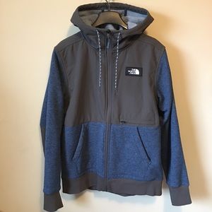 The North Face Men’s Fleece lined Hoodie Medium